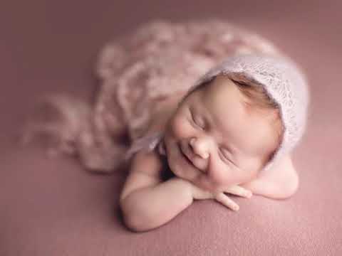 How to make baby smile | Newborn photography