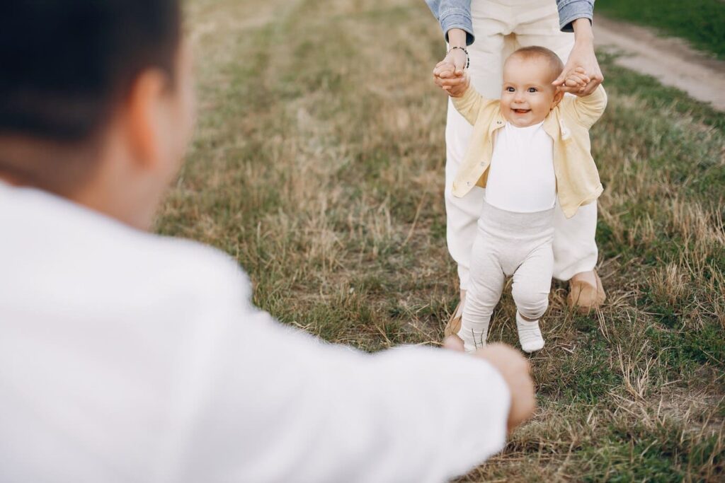 baby walking on knees