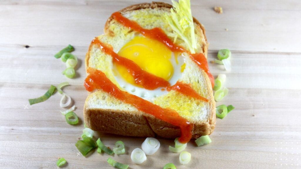 Egg in the Hole Toast Toddler Lunch Ideas